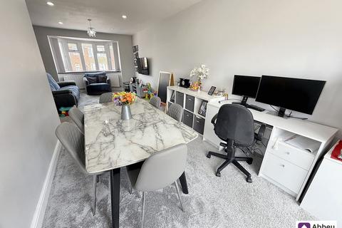 3 bedroom semi-detached house for sale, Butcombe Road, Leicester, LE4