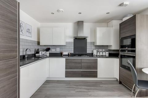 14 Frost Close, Weldon, Swanscombe, DA10 1AS