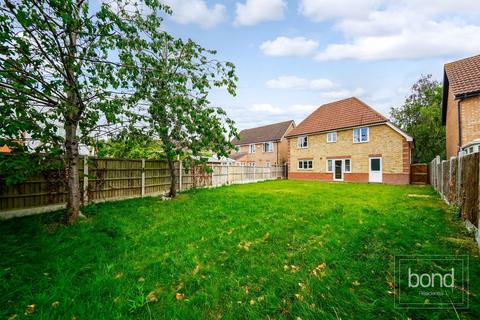 4 bedroom detached house for sale, Ridgewell Avenue, Chelmsford CM1