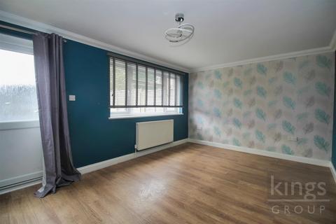 3 bedroom terraced house for sale, Juniper Close, Broxbourne