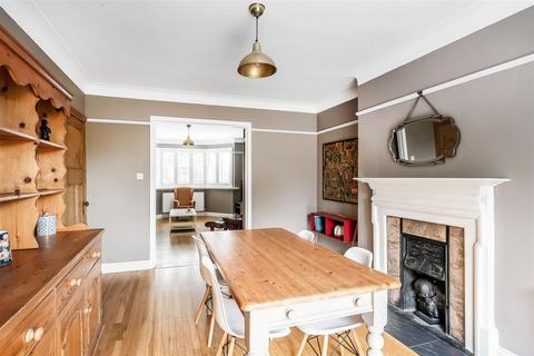185 Cheam Road, Sutton, SM1 2BT