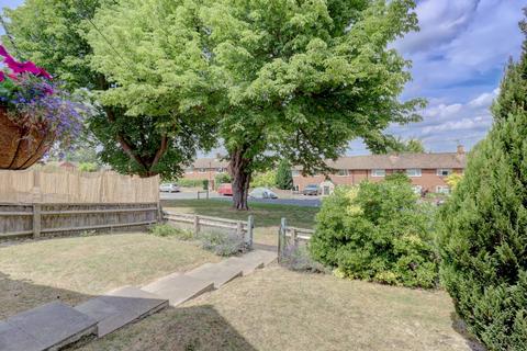 2 bedroom bungalow for sale, Forest Close, Buckinghamshire HP27