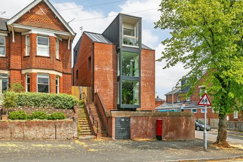 2 bedroom townhouse for sale, Hatherley Road, Winchester, SO22