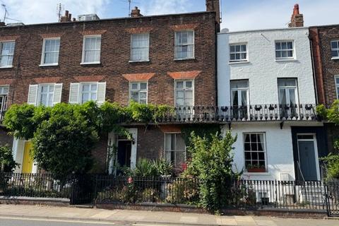 5 bedroom townhouse for sale, 8 St. Johns Terrace, King's Lynn PE30 1NW