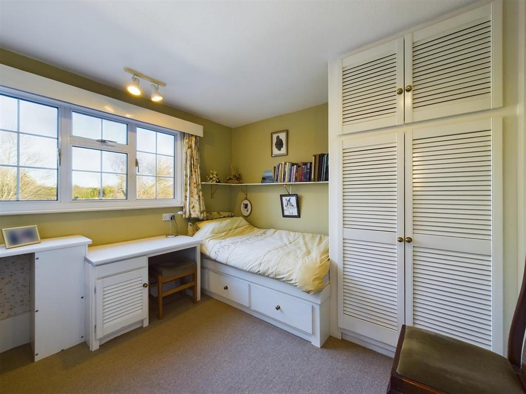 CAM03358 G0-PR0154-STILL076.jpg