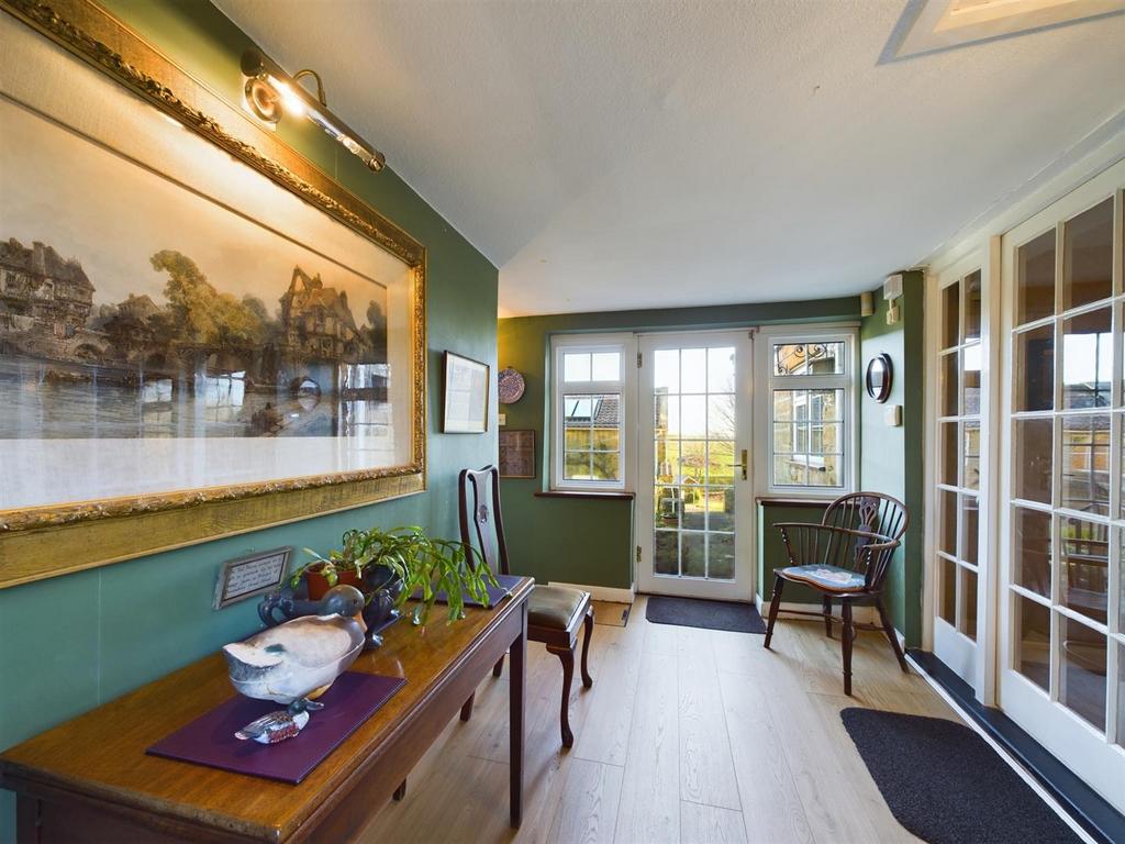 CAM03358 G0-PR0154-STILL034.jpg