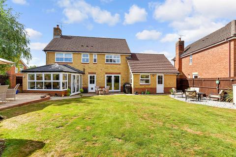 4 bedroom detached house for sale, Eversfield, Near Horsham RH13