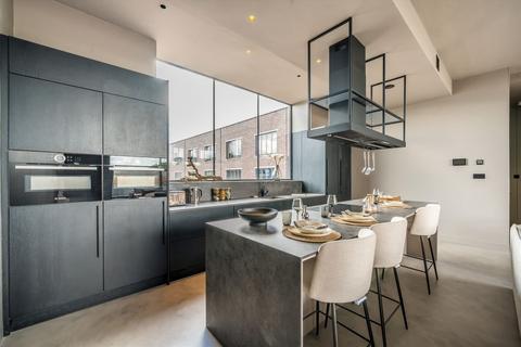3 bedroom flat for sale, Cremer Street, London E2