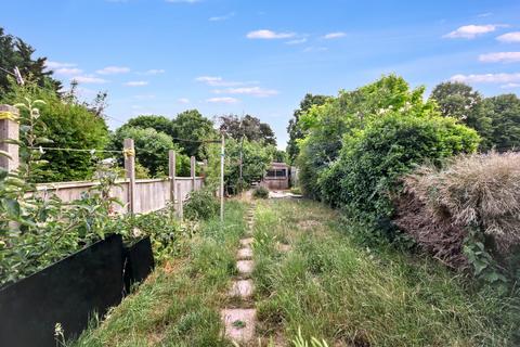 3 bedroom semi-detached house for sale, 243 Exning Road, Suffolk, CB8 0AY