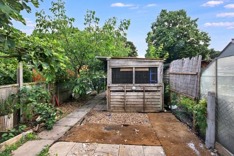 3 bedroom semi-detached house for sale, 243 Exning Road, Suffolk, CB8 0AY