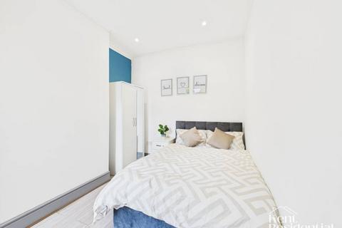 House of multiple occupation to rent, Room 4, Rochester Street, ME4