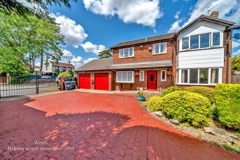 4 bedroom detached house for sale, Pool Close, Shareshill, Wolverhampton WV10