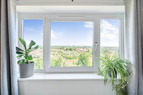 99, Waterside House Abbey Close, Taunton, TA1 1AN
