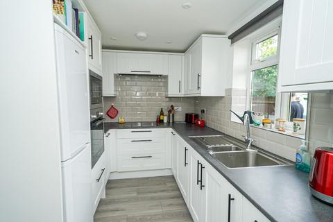 36 Weston Avenue, Leighton Buzzard, LU7 4QZ