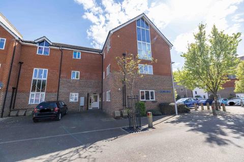 2 bedroom flat for sale, Edward Vinson Drive, Faversham, ME13