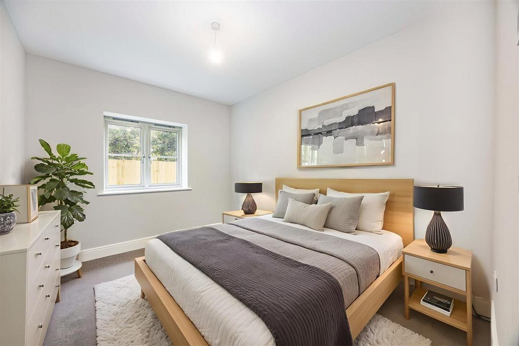 1 Sunnyfield Close-127.jpg