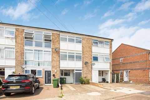 undefined, Dolphin Court, Bremer Road, Staines-upon-Thames, TW18