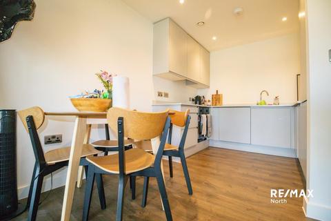 2 bedroom apartment for sale, Waterhouse Apartments, Worrall Street, Salford