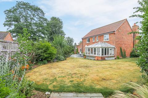 6 Bunkers Hill, Sporle, King's Lynn, PE32 2ER