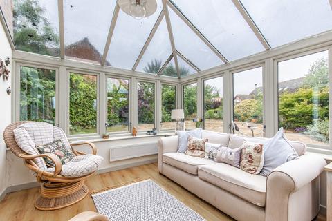 6 Bunkers Hill, Sporle, King's Lynn, PE32 2ER