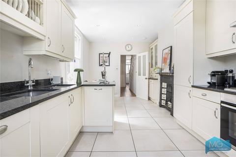 4 bedroom end of terrace house for sale, Hutton Grove, North Finchley, N12
