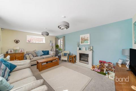 4 bedroom detached house for sale, Chignal Road, Chelmsford CM1