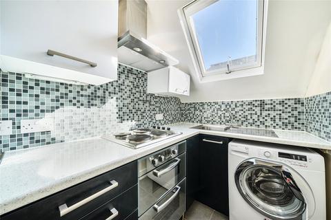 1 bedroom flat for sale, Balaclava Road, Surbiton KT6