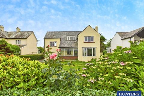 3 bedroom detached house for sale - Skinburness Road, Silloth, CA7