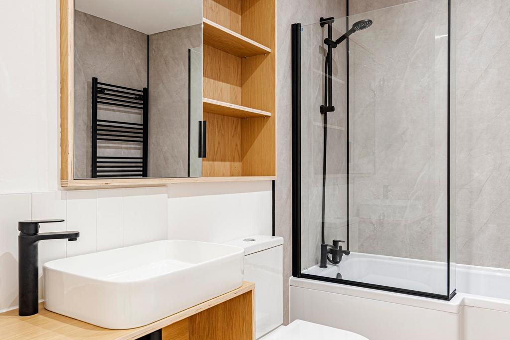 Bathroom (1)