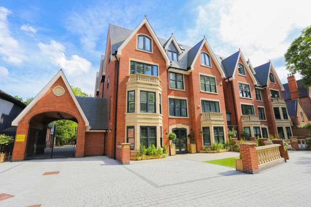 Bristol Court, 248-250 Bristol Road... 3 bed apartment - £3,500 pcm (£ ...