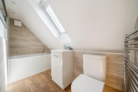 5 Birdlip Close, Witney, OX28 5GE