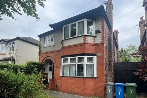Sandy Lane, Stretford, M32