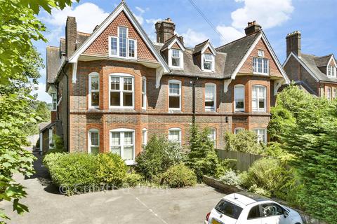 1 bedroom flat for sale, Doods Road, Reigate, Surrey