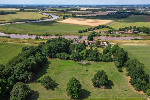 undefined, Turnham Hall, Cliffe
