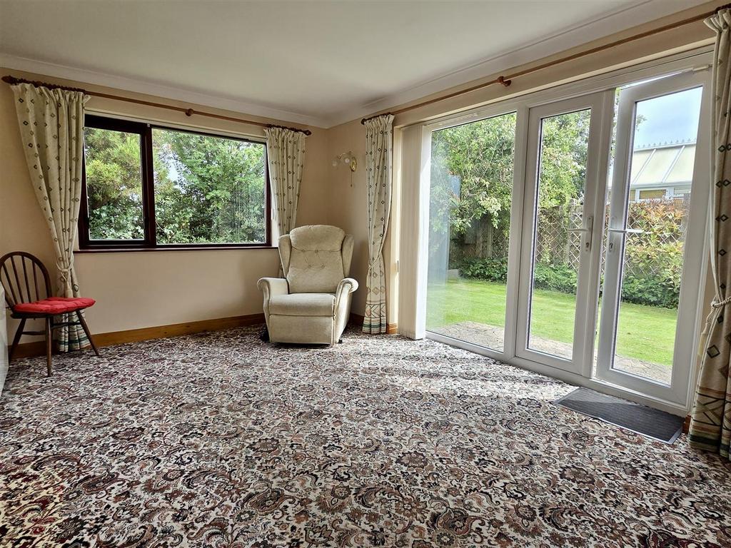Rear sitting room