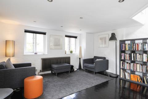 1 Peary Place, London, E2 0QW