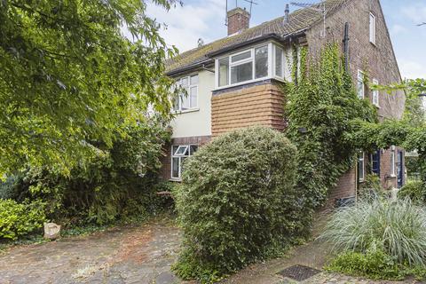 11 Riverside Close, St Albans, AL1 1SG