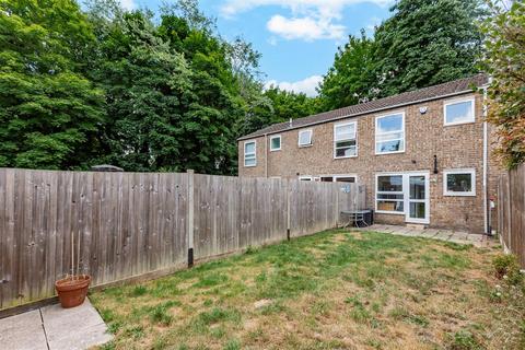 7 Caling Croft, New Ash Green, Longfield, DA3 8PX