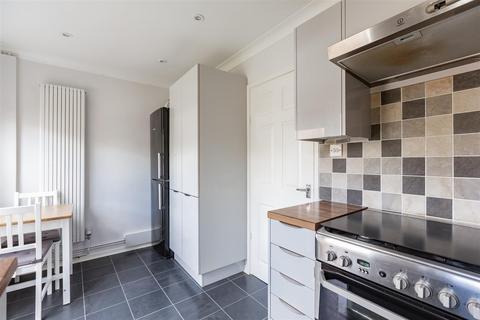 7 Caling Croft, New Ash Green, Longfield, DA3 8PX