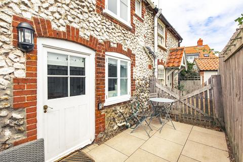 undefined, Chain Free in Burnham Market