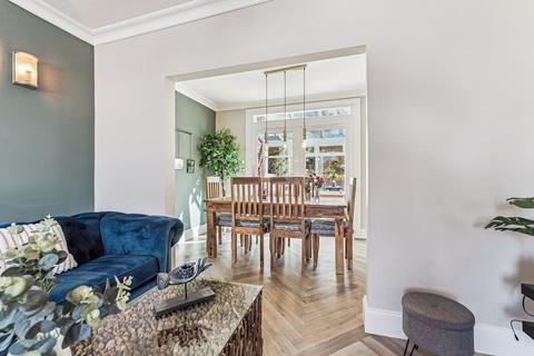 3 bedroom semi-detached house for sale, Whitton Drive, Giffnock, G46