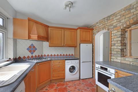 2 bedroom bungalow for sale, Rectory Lane, Essex IG10