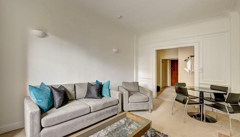 Strathmore Court Lounge 2 jpg.jpg