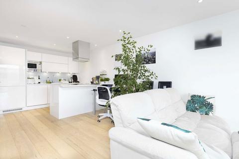 undefined, Commercial Street, London E1