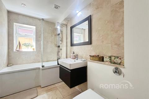 2 Spring Lane, Farnham, GU9 0JD
