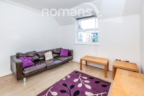 2 bedroom flat to rent, Clarence Road, Windsor, SL4