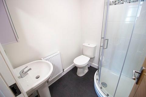 8 bedroom ground floor flat to rent, Halifax House, Halifax Place, Nottingham NG1