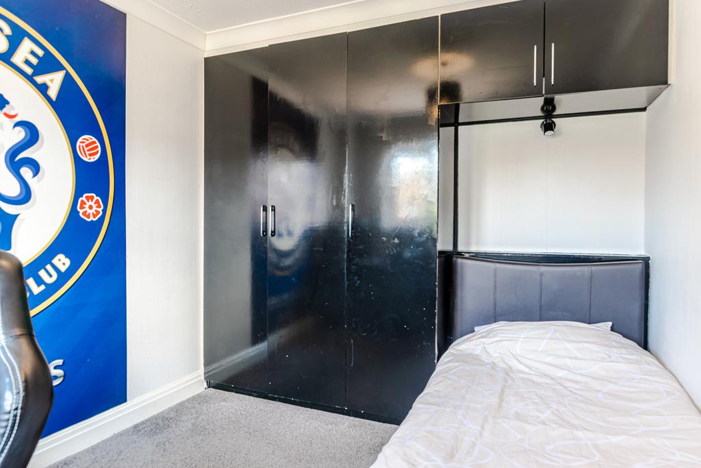 Bedroom3a