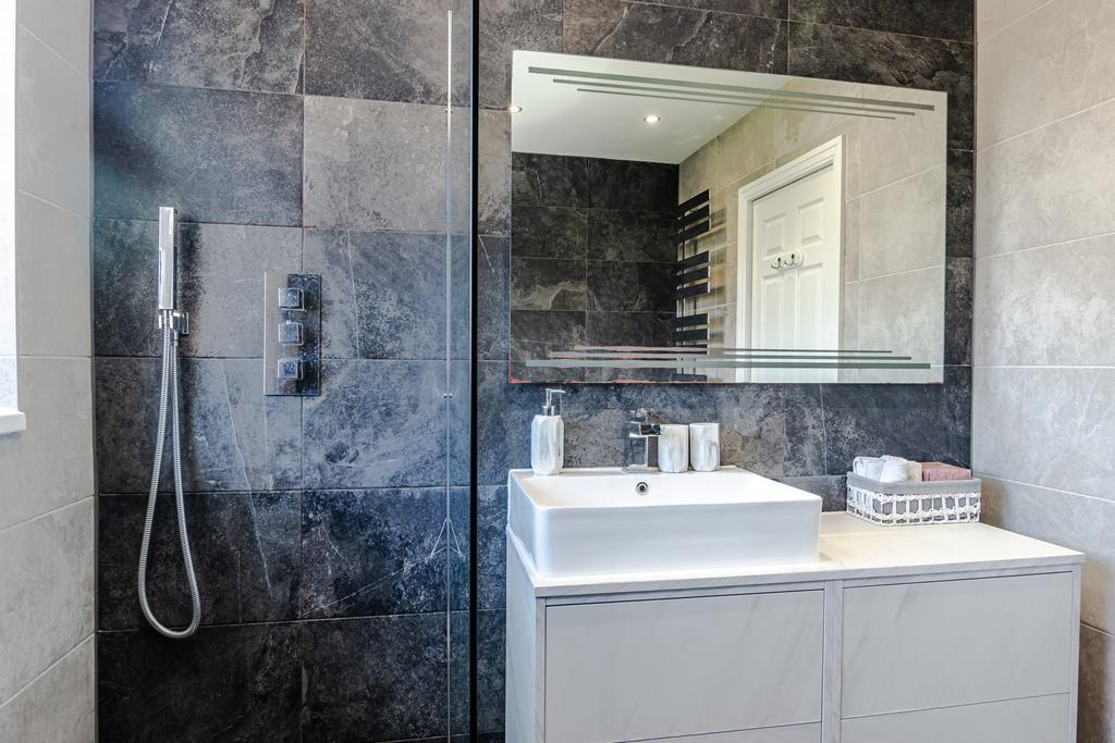 Bathroom3