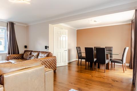 3 bedroom detached house for sale, St. Helens Close, Leeds LS16